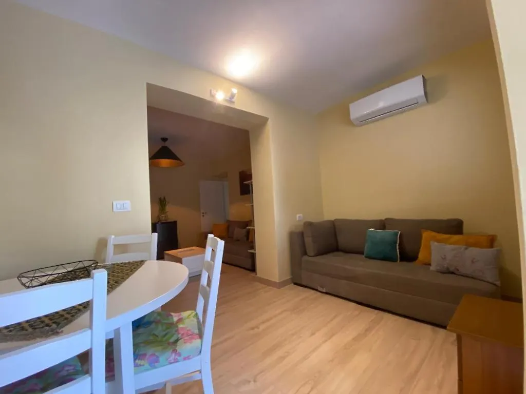 Saranda Beach Apartment 0*, Sarandë Albania
