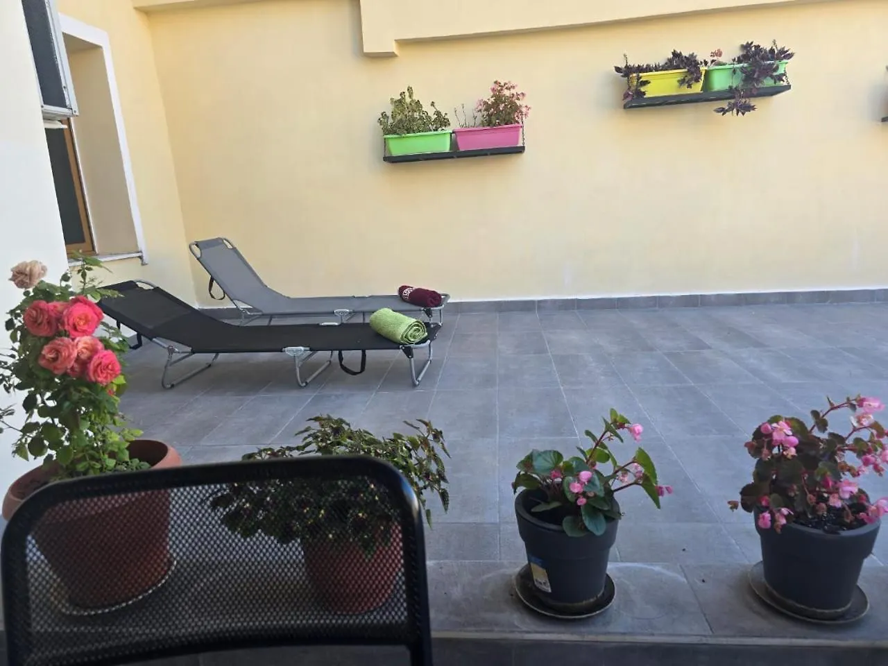 Saranda Beach Apartment Albania